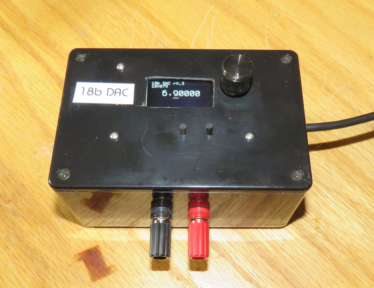 18b dac box